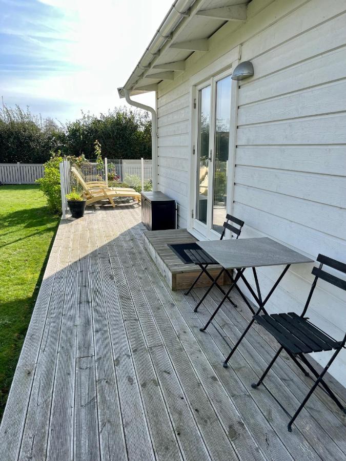Gaesthus Vid Hav Och Strand Asa  Exterior photo